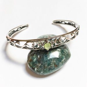 NEW CAROLYN POLLACK Peridot Cuff Bracelet 925 Scroll Fits up to 7.5” NEW in C…